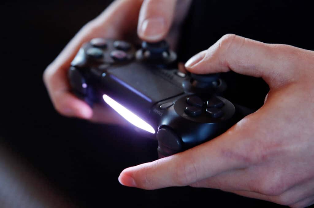 PS4 insolite