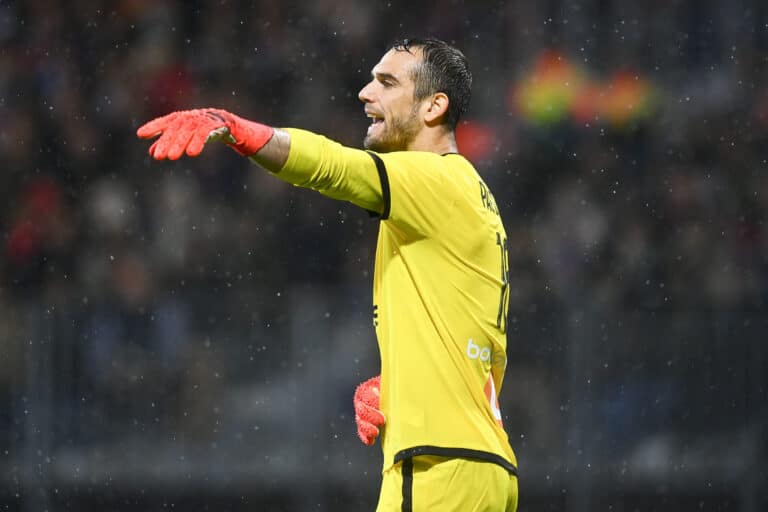 OM : Pau Lopez se confie sur sa concurrence avec Steve Mandanda ! OM