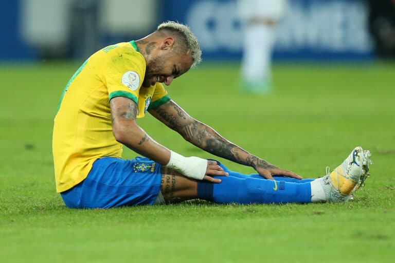 Brésil : Neymar, une nouvelle fois blessé Neymar