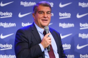 FC Barcelone : Joan Laporta lance le mercato des Blaugrana FC Barcelone