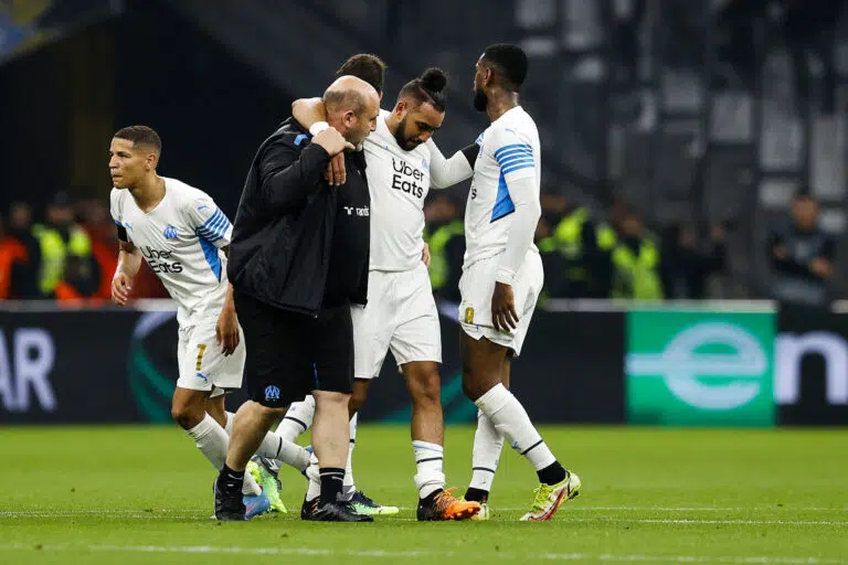 OM : Forfait pour la fin de saison, Dimitri Payet envoie un message aux supporters marseillais Dimitri Payet qui sort sur blessure lors de la demi-finale retour de Ligue Europa Conférence de l'OM contre le Feyenoord Rotterdam.