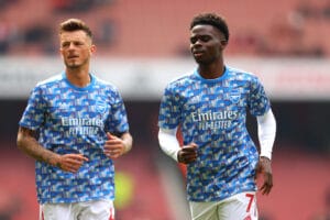 Les joueurs d'Arsenal à l'échauffement avant un match de Premier League.