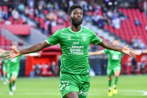 Jean-Philippe Krasso après son but avec l'AS Saint-Étienne contre Valenciennes en Ligue 2.