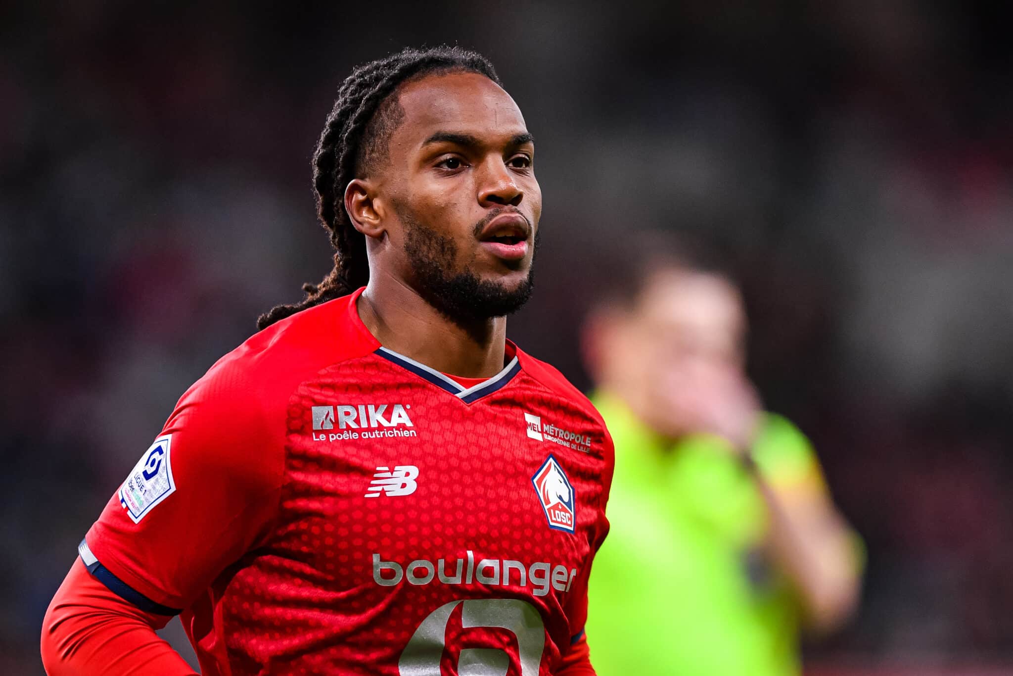 OFFICIEL Renato Sanches Signe Au PSG BeFoot
