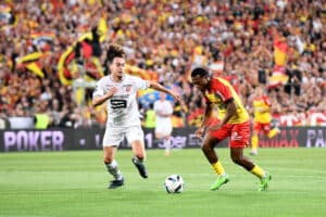 Lens