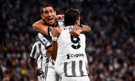 Dusan Vlahovic et Angel Di Maria lors d'un match avec la Juventus.