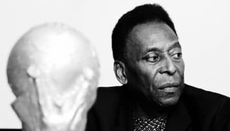 Le roi Pelé s’en est allé Pelé