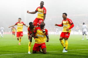 Lens