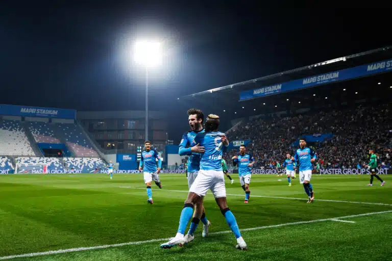 Francfort – Naples : Les compositions probables ! Naples
