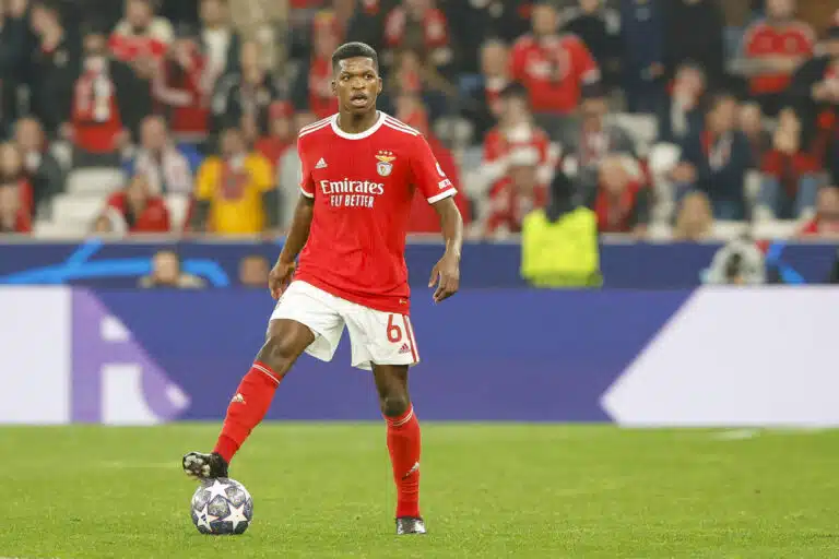 Luis