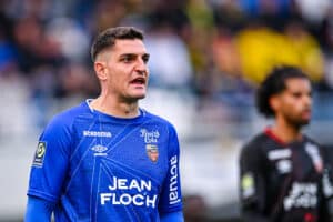 Vito Mannone