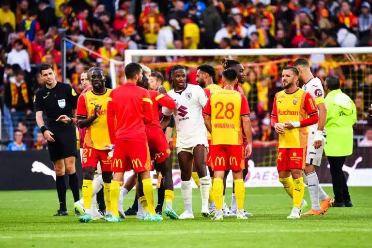 Manchester United – RC Lens : les compos probables ! Lens