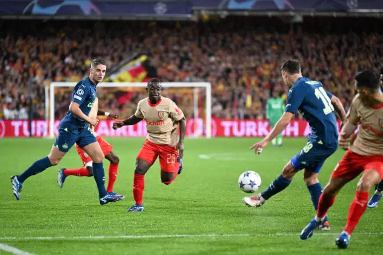 PSV – RC Lens : les compositions probables ! rc lens