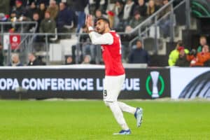 Rennes et Milan suivent, tous les deux, Vangelis Pavlidis.