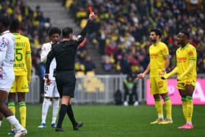 Suspendu face à Clermont, Bénie Traoré connaît sa sanction.