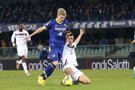 Josh Doig rejoint Sassuolo, alors qu'il était proche de l'OM.