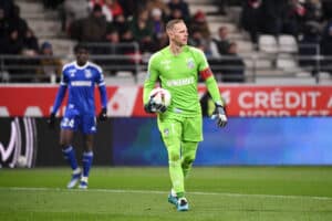 Matz Sels avec la tunique de Strasbourg.