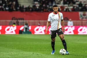 Le RC Lens a annoncé le prêt d'Oscar Cortes aux Rangers.