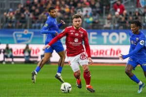 Hugo Magnetti prolonge avec le Stade Brestois.