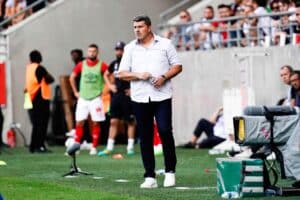 L'ancien coach de Reims Oscar Garcia suscite l'intérêt de Leicester.