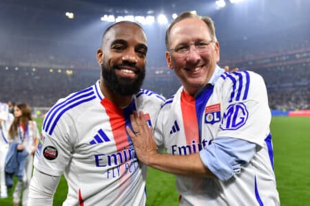 Alexandre Lacazette pourrait quitter l'OL et John Textor cet été.