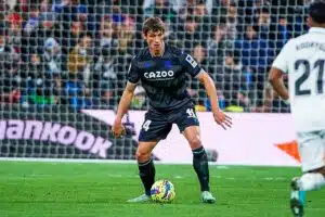 Mercato : l'Atletico avance pour Robin Le Normand