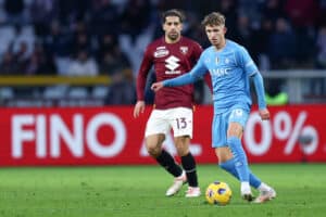 Jesper Lindstrom pourrait se relancer à l'Olympique Lyonnais.