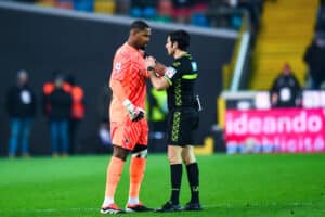 Marcus Thuram dénonce le racisme en Italie, dont a notamment été victime Mike Maignan lors d'un match entre l'Udinese et l'AC Milan.