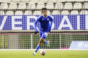 Chris-Kévin Nadje va quitter Versailles pour le Feyenoord Rotterdam.