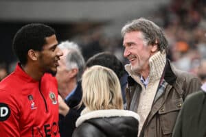 Jim Ratcliffe ne pourra pas vendre Jean-Clair Todibo à Manchester United.