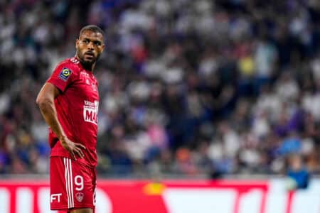 Steve Mounié pourrait rester à Brest la saison prochaine.