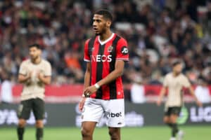 Jean-Clair Todibo, le défenseur central de l'OGC Nice, figure sur les tablettes de nombreux clubs européens.