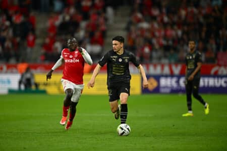 Fabian Rieder évoluera à Sttutgart la saison prochaine, où il a été prêté par le Stade Rennais.