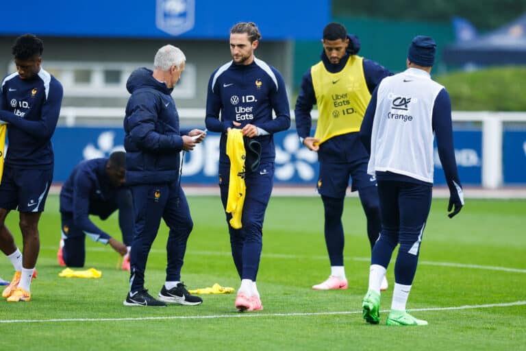 Euro 2024 : Adrien Rabiot et William Saliba titulaires contre l’Autriche ? Adrien Rabiot pourrait être titulaire dans le XI de Didier Deschamps face à l'Autriche.