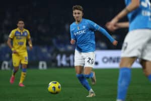 Jesper Lindstrom est prêté à Everton, en provenance de Naples.