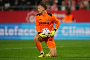 L'OM explore la piste Filip Jorgensen, gardien de but de Villarreal.