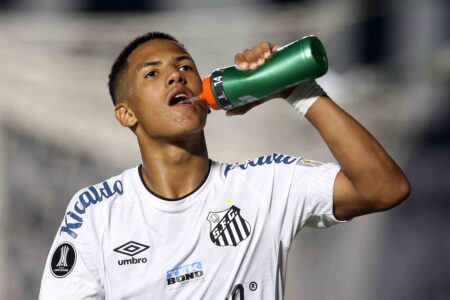Ângelo Gabriel quitte Chelsea pour Al-Nassr, transfert à 23M€ Ângelo Gabriel