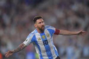 Ballon d’Or : le favori de Lionel Messi Lionel Messi dévoile son favori pour le Ballon d'Or