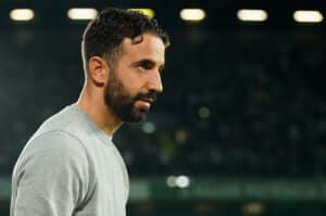 Manchester United : les premiers jours chargés de Ruben Amorim Ruben Amorin a du boulot à Manchester United !