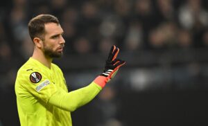 Le RC Lens cible Pau López pour remplacer Brice Samba Lens