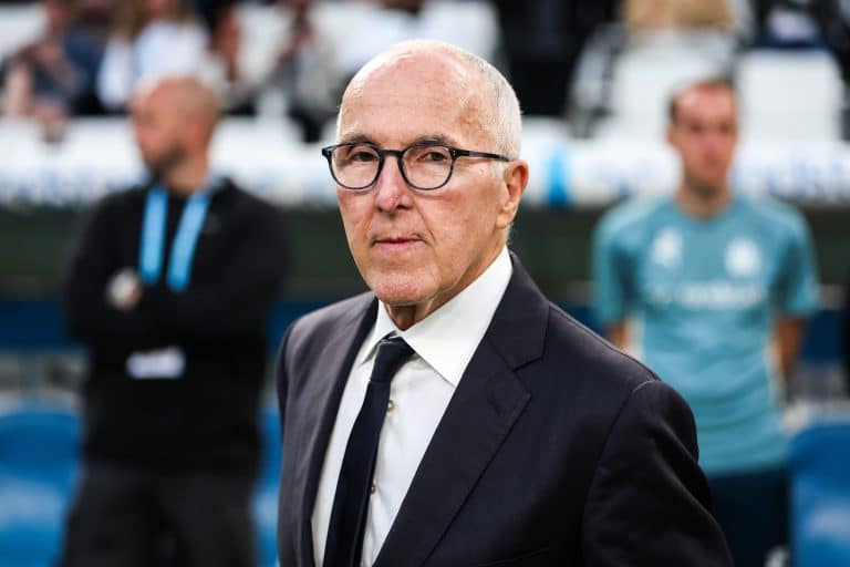 L’OM en pleine crise : Frank McCourt arrive samedi à Marseille OM, Frank McCourt