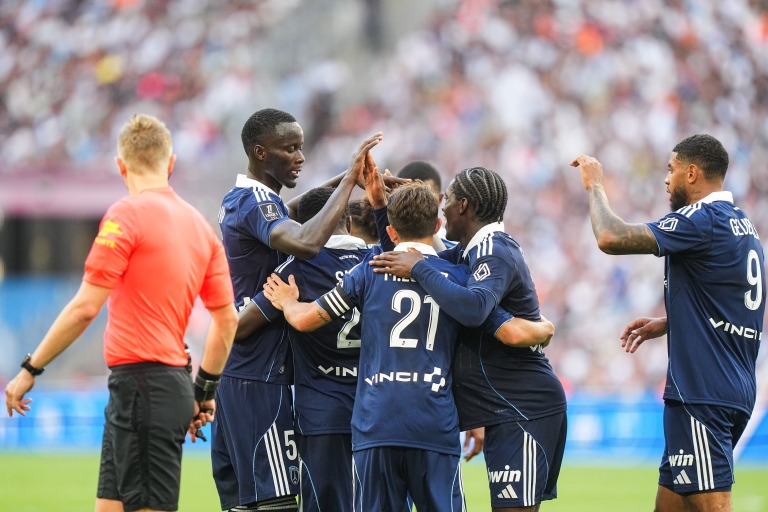 Le Paris FC veut Pierre Lees-Melou et un défenseur de Leverkusen ! Paris FC