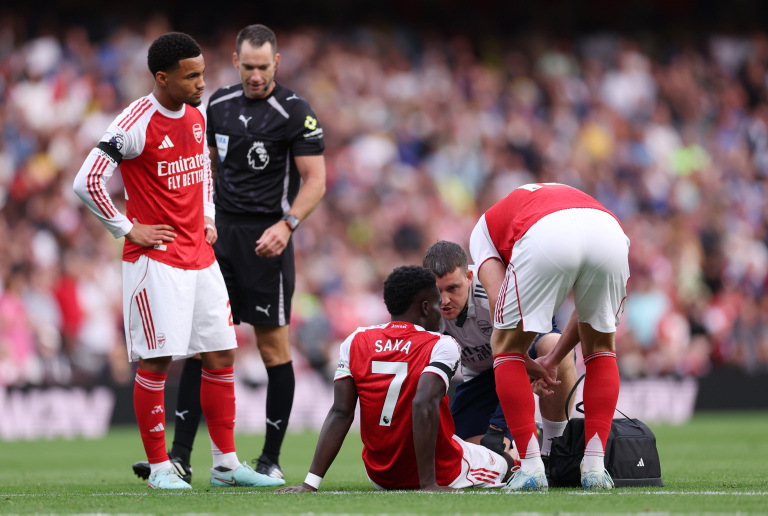 Bukayo Saka (Arsenal) absent plusieurs semaines Saka