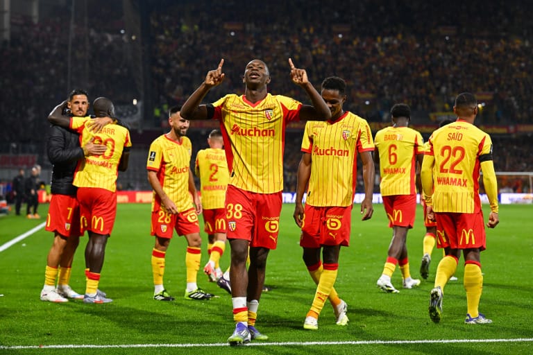 Auxerre – Lens : les compositions probables, chaîne TV et heure Lens