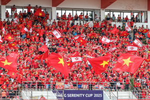 Vietnam : le plus grand stade du monde en construction ! Vietnam