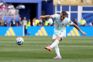 Lucas Digne de retour au PSG, dix ans après lucas digne, psg