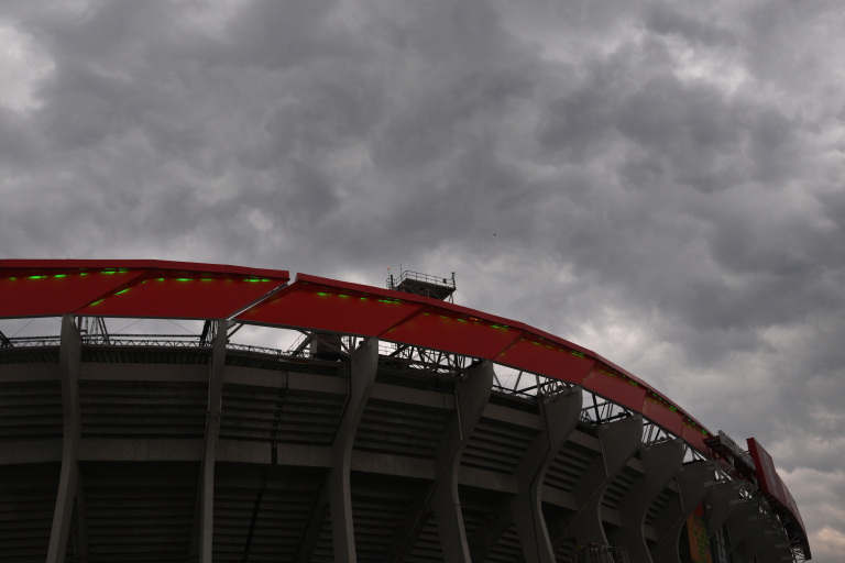 Le coup d’envoi de Mexique-Equateur à nouveau reporté, le match commencera à 4 heures ! Mexique
