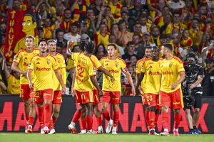 Lens