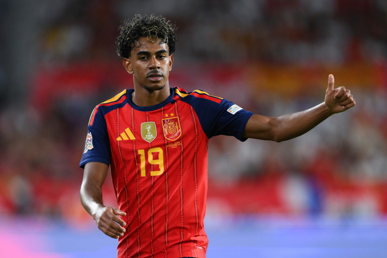 Lamine Yamal, Espagne
