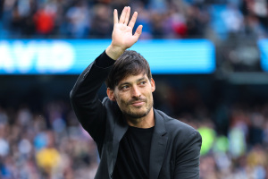 David Silva sort de sa retraite et signe à Hong Kong David Silva